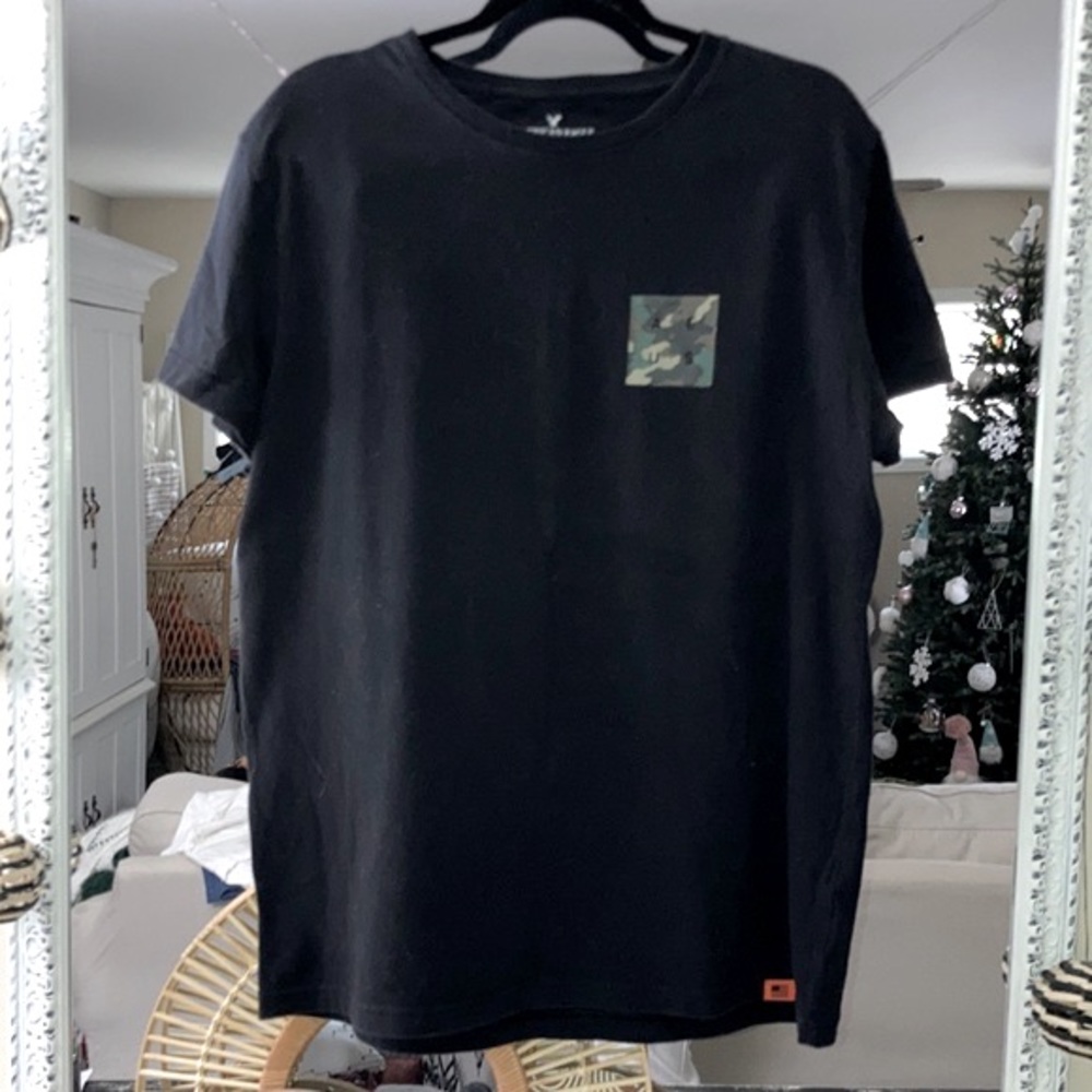 American Eagle T-Shirt